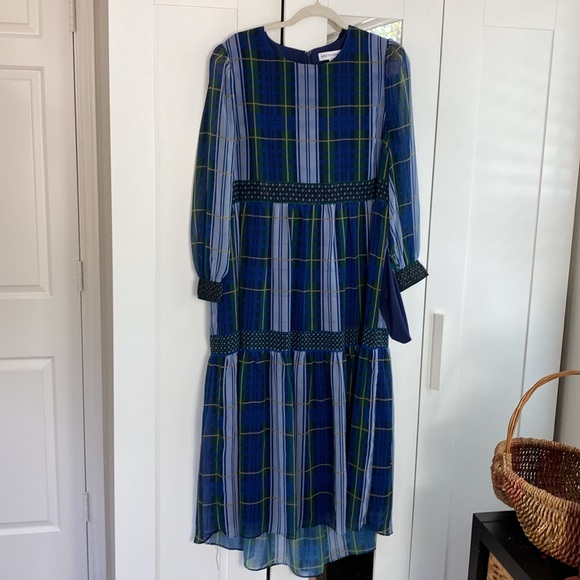 GRETCHEN SCOTT campbell plaid tiered midi dress - Picture 4 of 12
